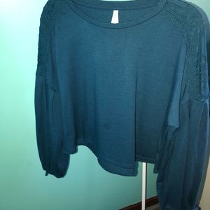 Teal puffed sleeved sweater